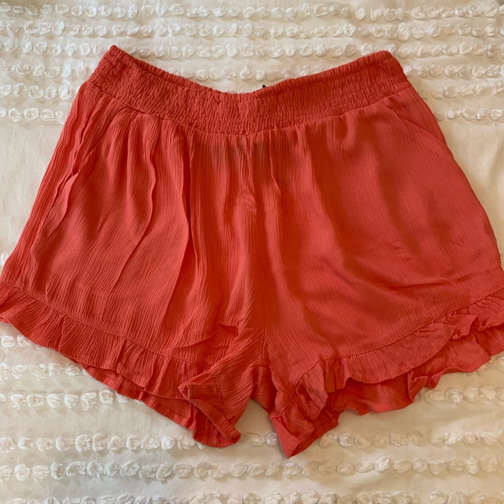 Flowy shorts